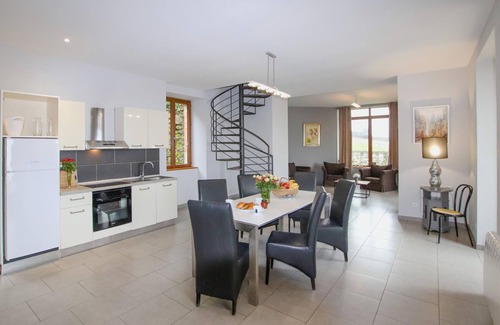 Privas House | Awesome home in Privas with sauna