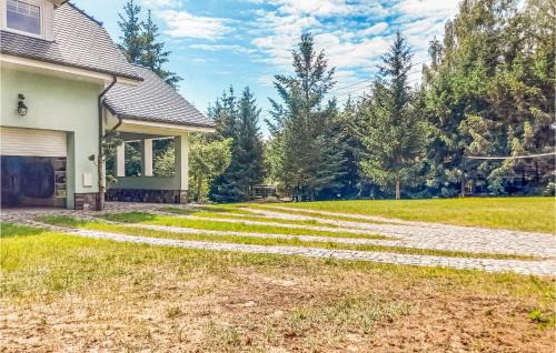 Rybakowo House | Awesome Home In Rybakowo With Wifi
