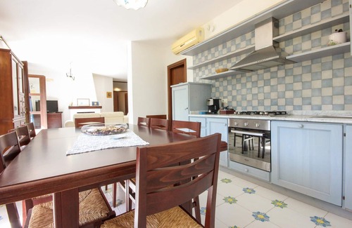 Sessa Cilento House | Awesome home in Sessa Cilento with WiFi