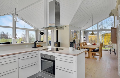 Strøby Ladeplads House | Awesome home in Strøby with WiFi