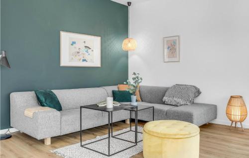 Listed House | Awesome Home In Svaneke With Kitchen