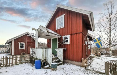 Mariestad Municipality House | Awesome Home In Torsö With Kitchen