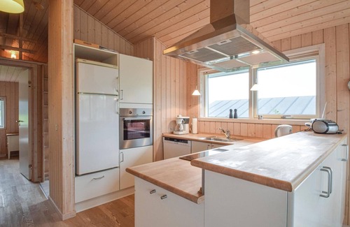 Dageløkke House | Awesome home in Tranekær with lake view