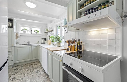 Tvedestrand House | Awesome home in Tvedestrand with WiFi