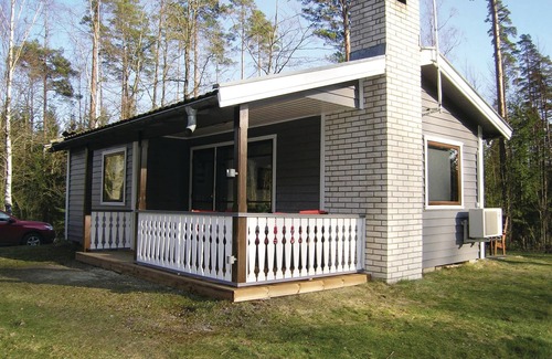 Jaranas House | Awesome home in Unnaryd with kitchen