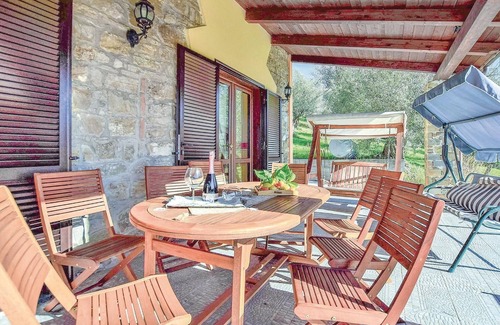 Ogliastro Cilento House | Awesome home in Ogliastro Cilento