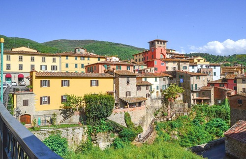 Pulicciano Apartment | Awesome apartment in Castelfranco Piandiscò