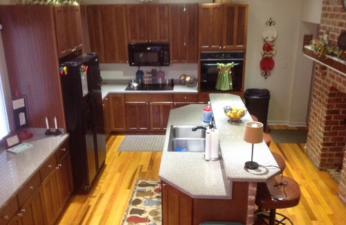 Cumberland House | Awesome New Property/CANAL RIVER RETREAT
