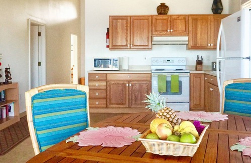 Kahaluu Bay House | Awesome View, Best Snorkel Beach, Big Lanais, Private Home