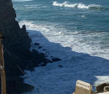 Azenhas do Mar Apartment | Azenhas do Mar West Coast Design and Surf Villas