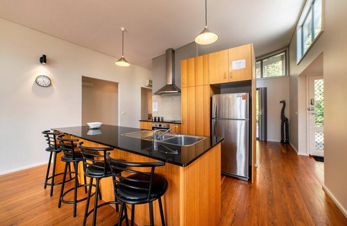 Halls Gap House | Aztec Escape