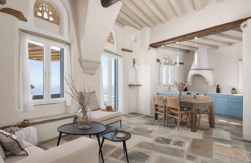 Tinos Town Apartment | Azure 1 by Morfes Luxury Apartments