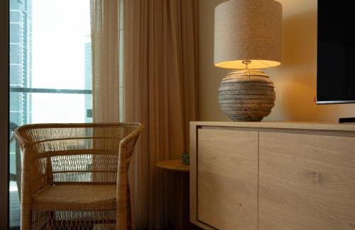 Colombo 02 Apartment | Azure Casa By Tequila Holidays