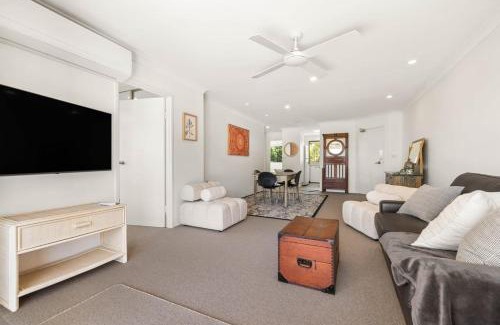 Miami Apartment | Azure Nest 2BRM in Miami