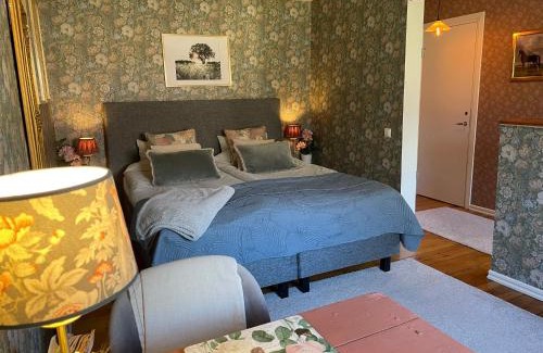 Hallstahammar Municipality Bed & Breakfast | Bärsta BnB