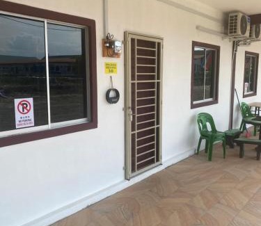 Sipitang House | B-09 Suhana HomeStay Sipitang