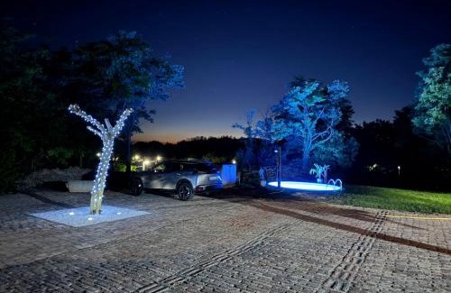 Somogyjad Other | B&b A&J