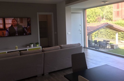 Longone al Segrino Bed & Breakfast | B&B Arcobaleno