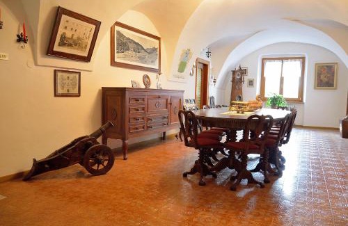 Pellizzano Bed & Breakfast | B&B Cà dei Baroni