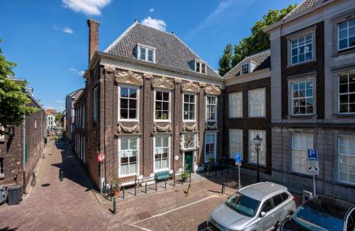 Dordrecht Bed & Breakfast | B&B Cleyn Cruysenborgh 1531