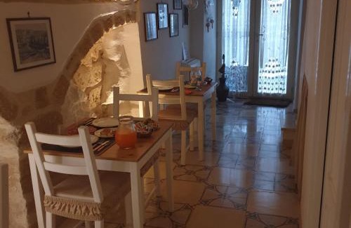 Old Town Bed & Breakfast | B&B Dei Cardinale