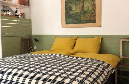 Municipality of Leiden Bed & Breakfast | B&B Dependance