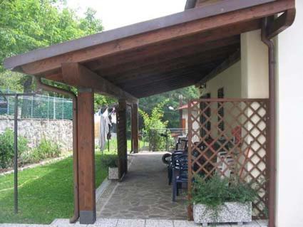 Corrubbio di Negarine Bed & Breakfast | B&B fam. ACCIAI