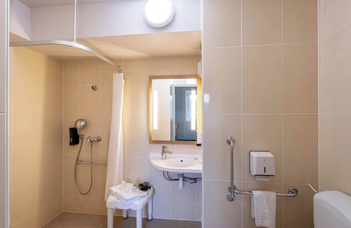 Gujan-Mestras Hotel | B&B HOTEL Arcachon Gujan-Mestras