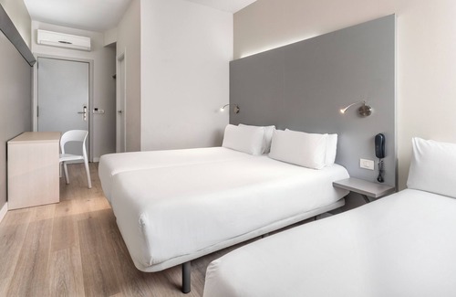 Mollet del Valles Hotel | B&B Hotel Barcelona Mollet