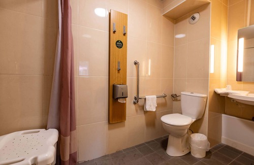 Gieres Hotel | B&B HOTEL Grenoble Université 1