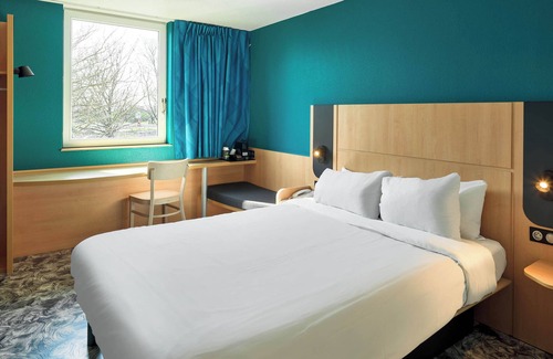 Rungis Hotel | B&B HOTEL Orly Rungis Aéroport 3 étoiles