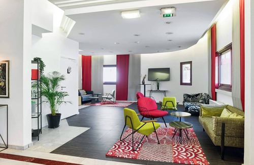 Montigny-le-Bretonneux Hotel | B&B HOTEL Saint-Quentin-en-Yvelines Centre Gare