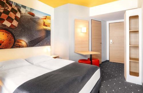 Stuttgart Hotel | B&B Hotel Stuttgart-Zuffenhausen