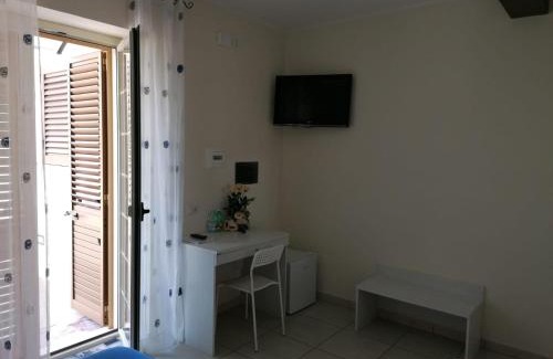 Gianola Bed & Breakfast | b&b il Tulipano beach Formia