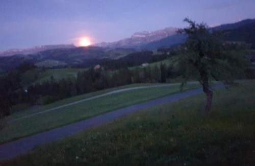 Eggiwil Bed & Breakfast | b&b krättli