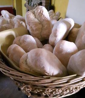 Maiolo Bed & Breakfast | B&B Le Due Rocche