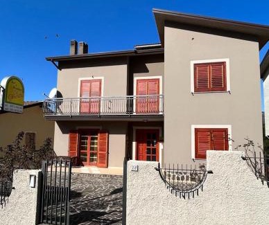 Viggianello Bed & Breakfast | B&B Le Ginestre