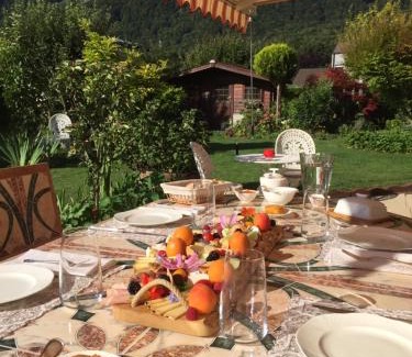 Port-Valais Bed & Breakfast | B&B Mon Rêve, Petit déjeuner BIO, Jacuzzi