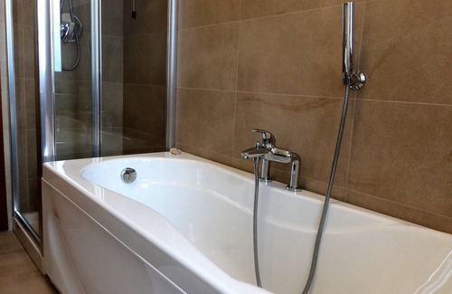 Est Bed & Breakfast | B&B Pergolesi