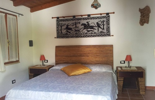 Cuili Murvoni Bed & Breakfast | B&B Sa Figu Morisca: room "Sa Modditzi"