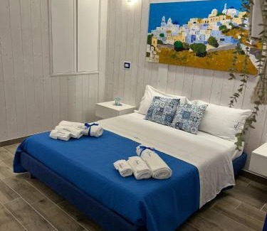 Scalea Bed & Breakfast | B&B Santorini