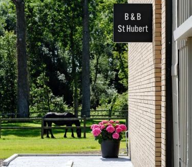 Sint-Martens-Lennik Bed & Breakfast | b & b St-Hubert