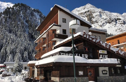 Mandarfen House | B&B Summer Family Room - Piz Hotel