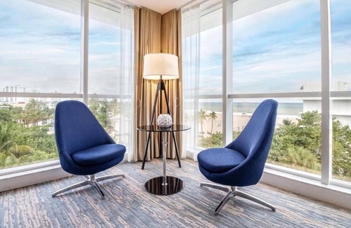 Central Beach Resort | B Ocean Resort Fort Lauderdale Beach