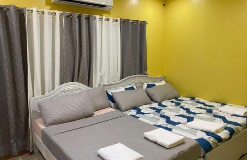 Cagayan de Oro Apartment | B2 - Spacious 3BR House with Netflix, Fiber Wifi, Parking, Balcony
