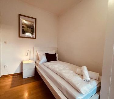 Mettingen Apartment | B2 XL Top I 130m2 I 10 Einzelbetten I voll ausgestattet I Balkon I Wasch I XXL P