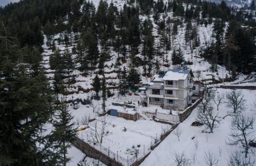 Manali Villa | Baan by Snow City Farm