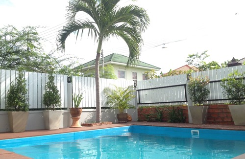 Hat Chao Samran Villa | Baan Par Pern Hadchaosamran