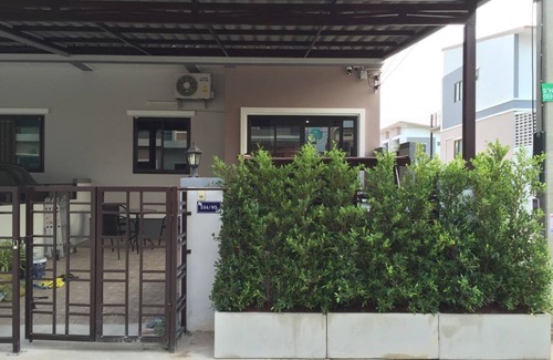 Wang Pong House | Baan Pleon View by Ratcharin