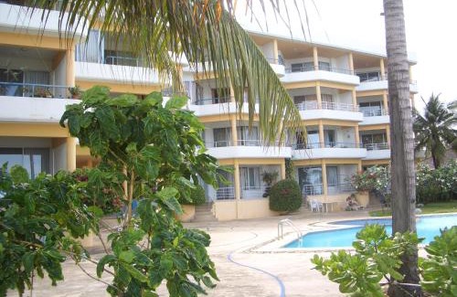 Hua Hin Apartment | Baan Plerd Plern by Golf